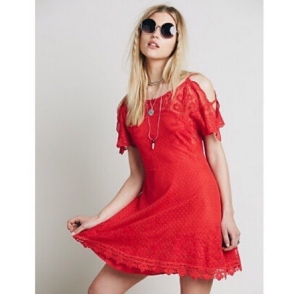 Free People lace red cold should dress